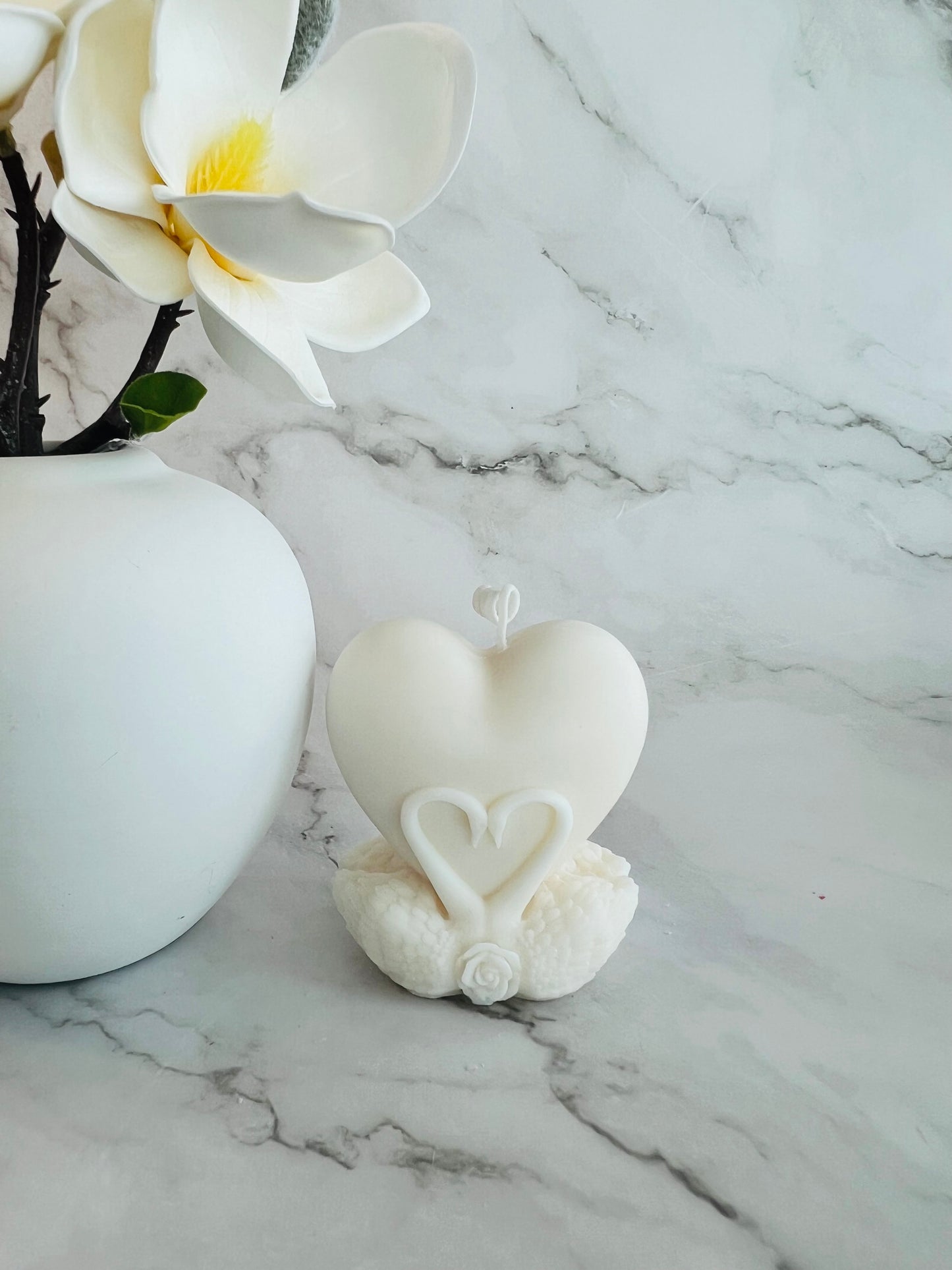 Swans of Love Heart Candle - 100% Soy Wax